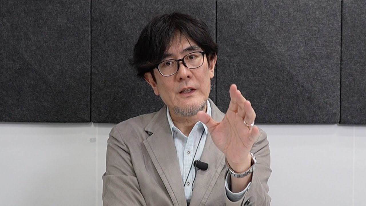 ノートとペンとコーヒー